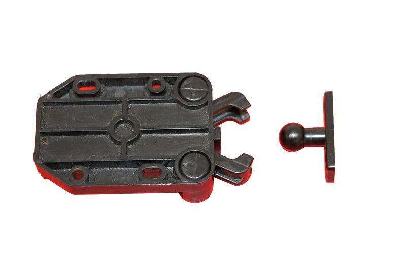 家里柜門總 “哐當響”？青島富強電子阻尼鉸鏈：解決煩惱還耐用！